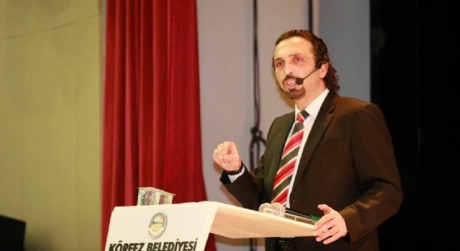 'Tarihimizi iyi bilmek zorundayız'