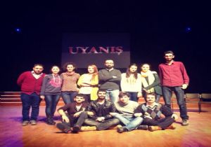 11 kez sahnelendi, 10 bin kişi izledi