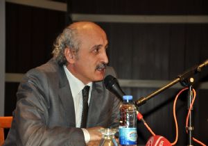 Şimşek'e  Türk Dünyası ‘Şehir ve Edebiyat' ödülü