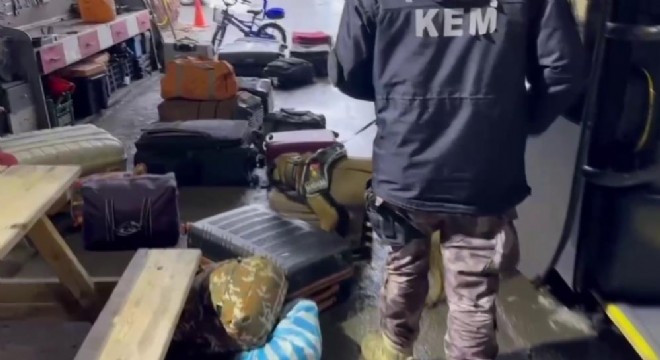 2 kilo 850 gram metamfetamin ele geçirildi