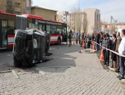 Otobüse çarptı, takla attı