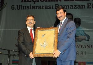 Erzurum Gecesi'nde Manas rüzgarı