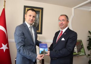 Toksoy ‘Orta Çağda Oltu'yu anlattı