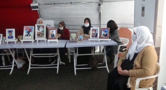 Ailelerin evlat nöbeti 499'uncu gününde