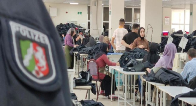 Alman polislerinin üniformaları Bingöl'den