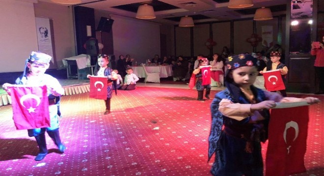 Ana Okulu öğrencilerinden 23 Nisan Balosu