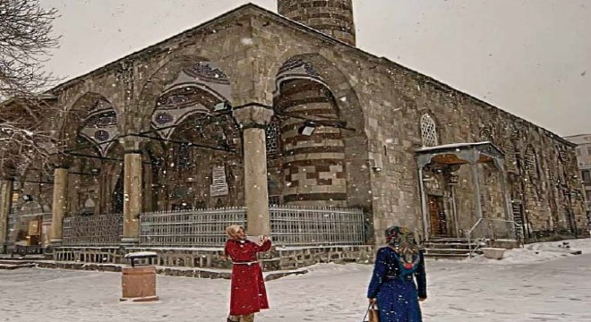 Anadolu Jet Erzurum'u tanıttı