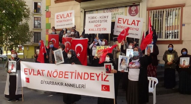 Anaların evlat nöbeti 442'inci gününde