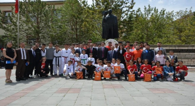 Aşkale'de 19 Mayıs kutlaması