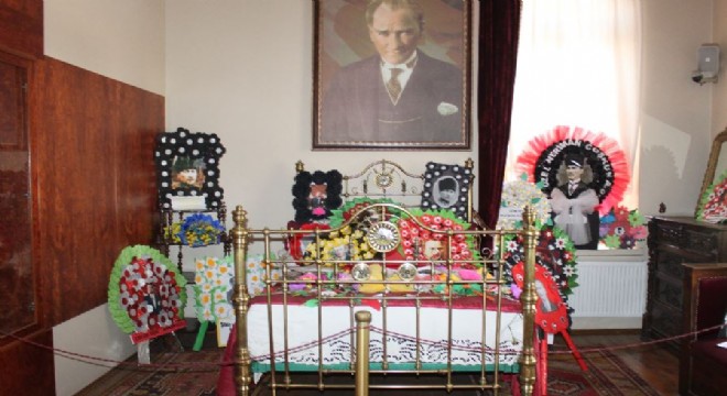 Atatürk Ev'i restore edildi