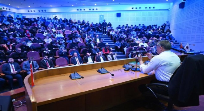 Çiftçi, TÜGVA 'Velhasıl Sohbetleri'nin konuğu oldu