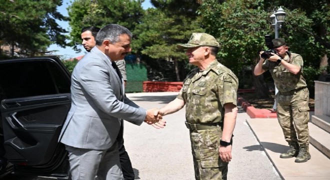 Çiftçi'den Altuğ Paşa'ya tebrik