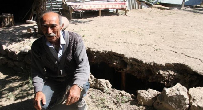 Çocuklarını kurtardı, kendini ahırda buldu