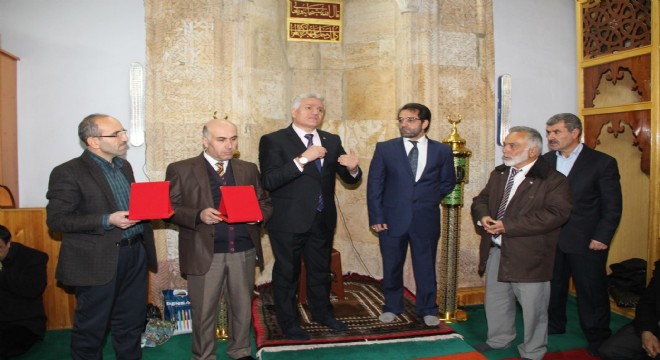 Diva-Sen'den emekli imamlara vefa