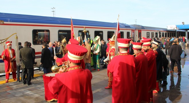 Doğu Ekspresi'ne Erzurum'da renkli karşılama