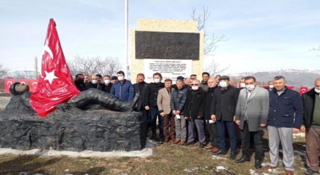 Ermeniler tarafından şehit edilen 71 askere vefa
