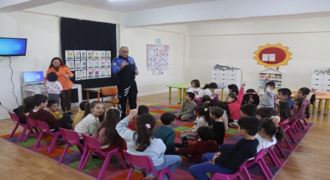 Erzurum TDP çocukları bilgilendirdi