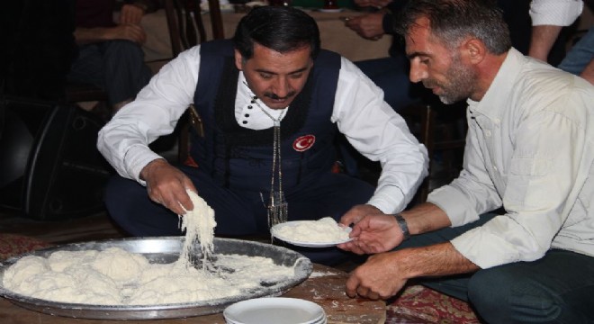 Erzurum'da tel helvası kültürünü yaşatılıyor