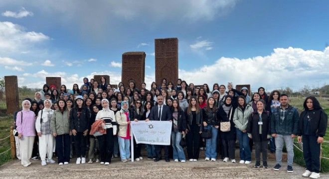 Erzurum'dan Ahlat'a tarih köprüsü