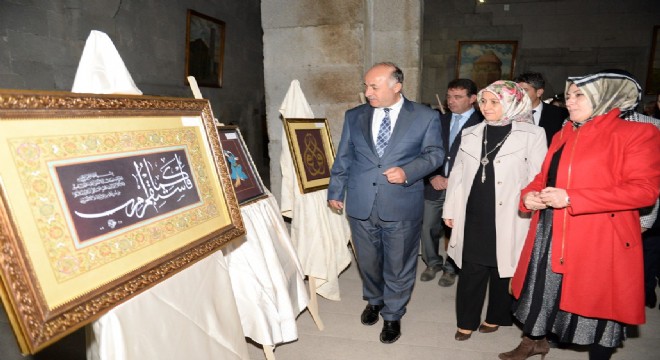 Ev hanımlarından Türk El Sanatları sergisi