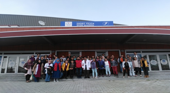 GM Karayazılı öğrencileri ağırladı