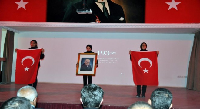 Atatürk Pasinler'de şükranla anıldı