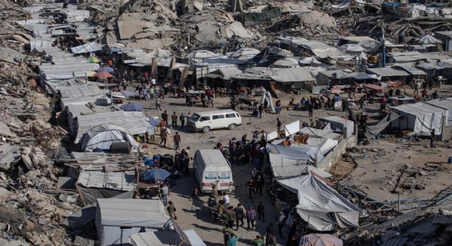 Gazze'de can kaybı 52 bin 365'e yükseldi