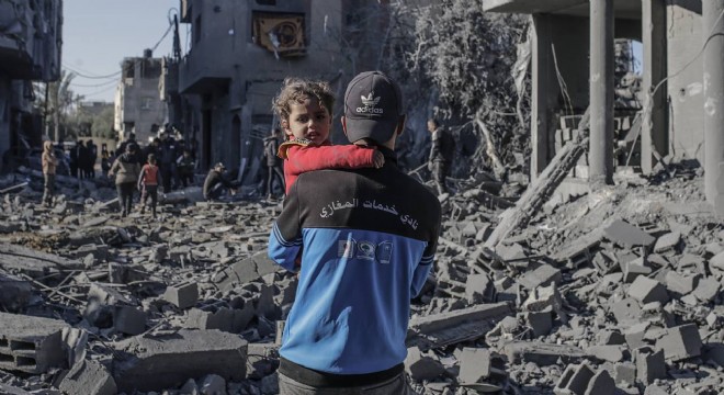 Gazze'de can kaybı 52 bin 400'e yükseldi