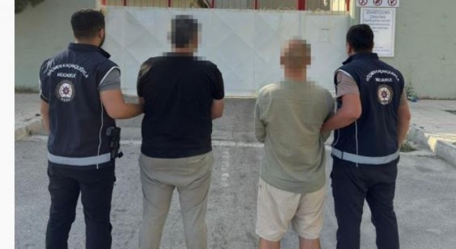 Göçmen kaçakçıları tutuklandı