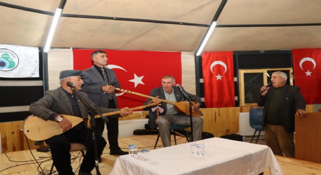 Halk Ozanı Aşık Mevlüt İhsani eserleriyle anıldı