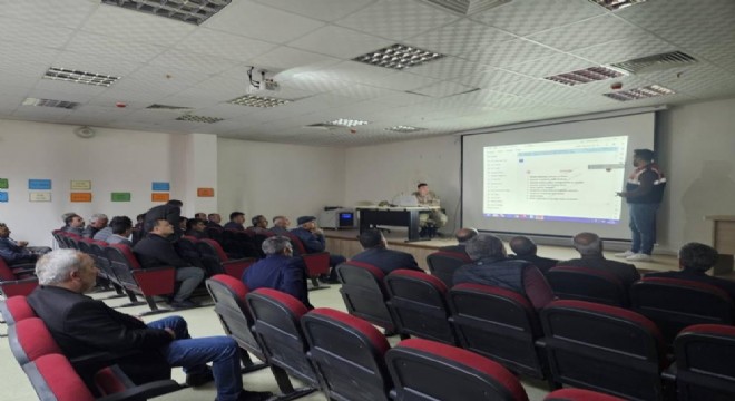 Jandarma Muhtarları bilgilendirdi