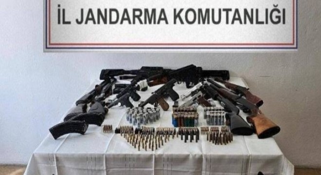 Jandarmadan silah ve mühimmat operasyonu