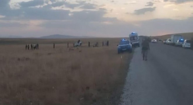 Karayazı'da feci kaza: 3 ölü, 1 yaralı