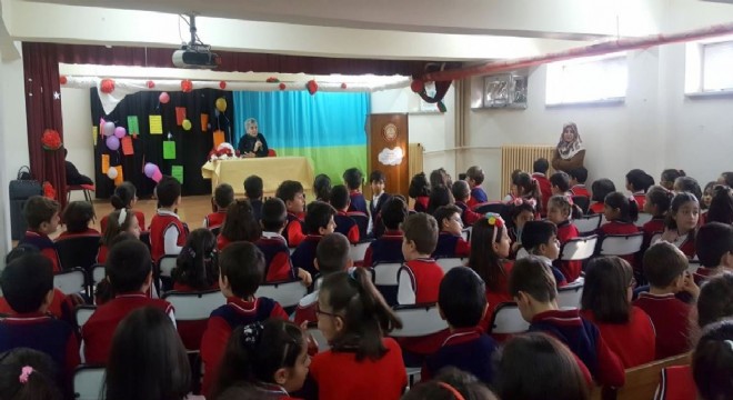 Milli Şair Akif'in torunu Argon öğrencilerle bir araya geldi