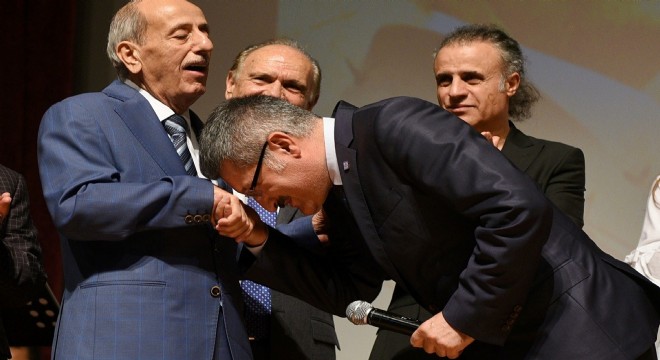 Mükerrem Kemertaş'a vefa