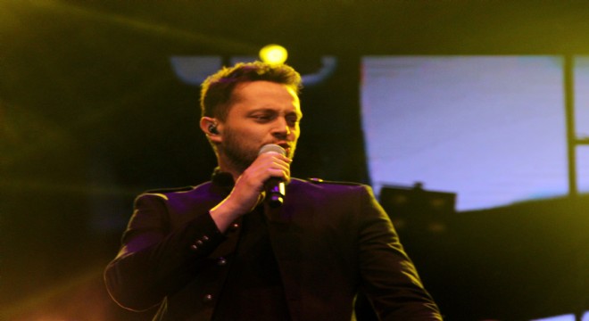 Murat Boz hayranlarıyla buluştu