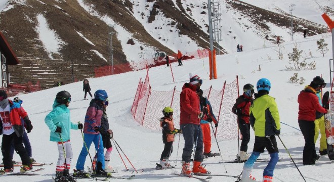 Palandöken'e Nevruz dopingi