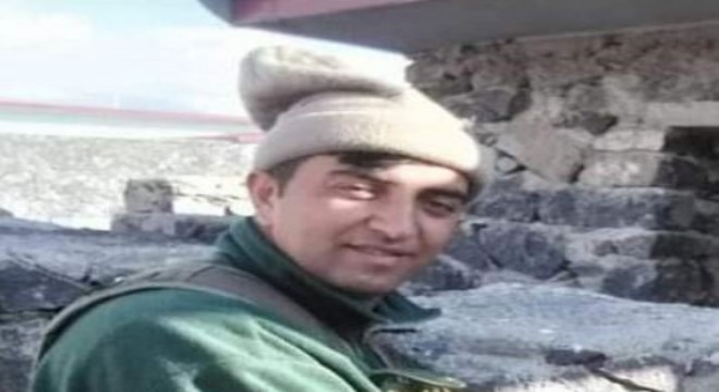 Şehitemin Korucu Gündüz'e ağladı