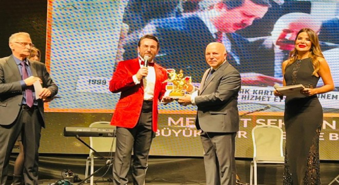 Sekmen'e 100. Yıl ödülü