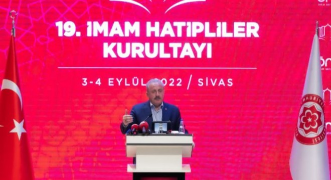Şentop, 19. İmam Hatipliler Kurultayı'na seslendi