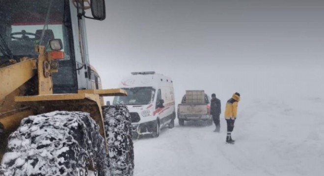 Tekman'da 66 köy yolu ulaşıma kapandı