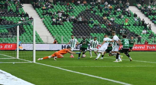 Trendyol 1. Lig: Sakaryaspor: 2 - Serikspor: 3