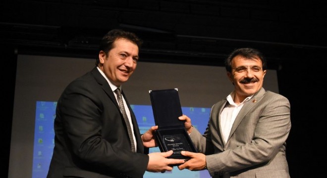 Türkez'e anlamlı ödül