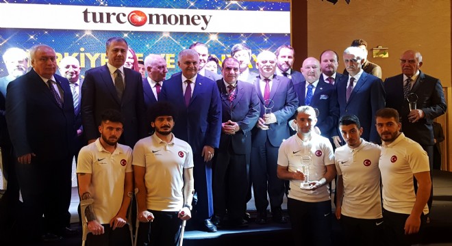 Yıldırım'a “Yılın Devlet Adamı” ödülü