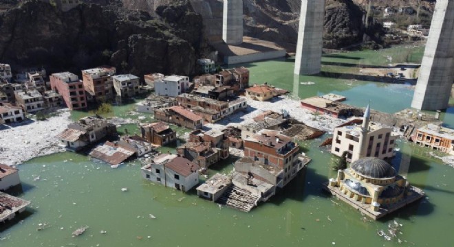 Yusufeli Barajında su yüksekliği 100 metreyi buldu