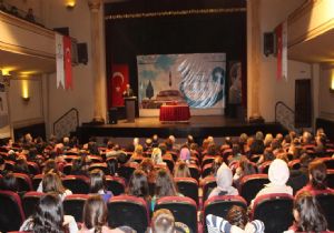 Karaçorlu Mevlana'yı anlattı