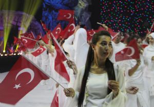 Türkçe Bayramı'na görkemli kapanış 